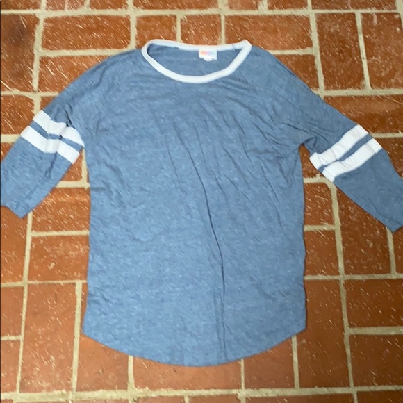 2 for $25 Lularoe randy style medium baseball tee - Picture 1 of 3
